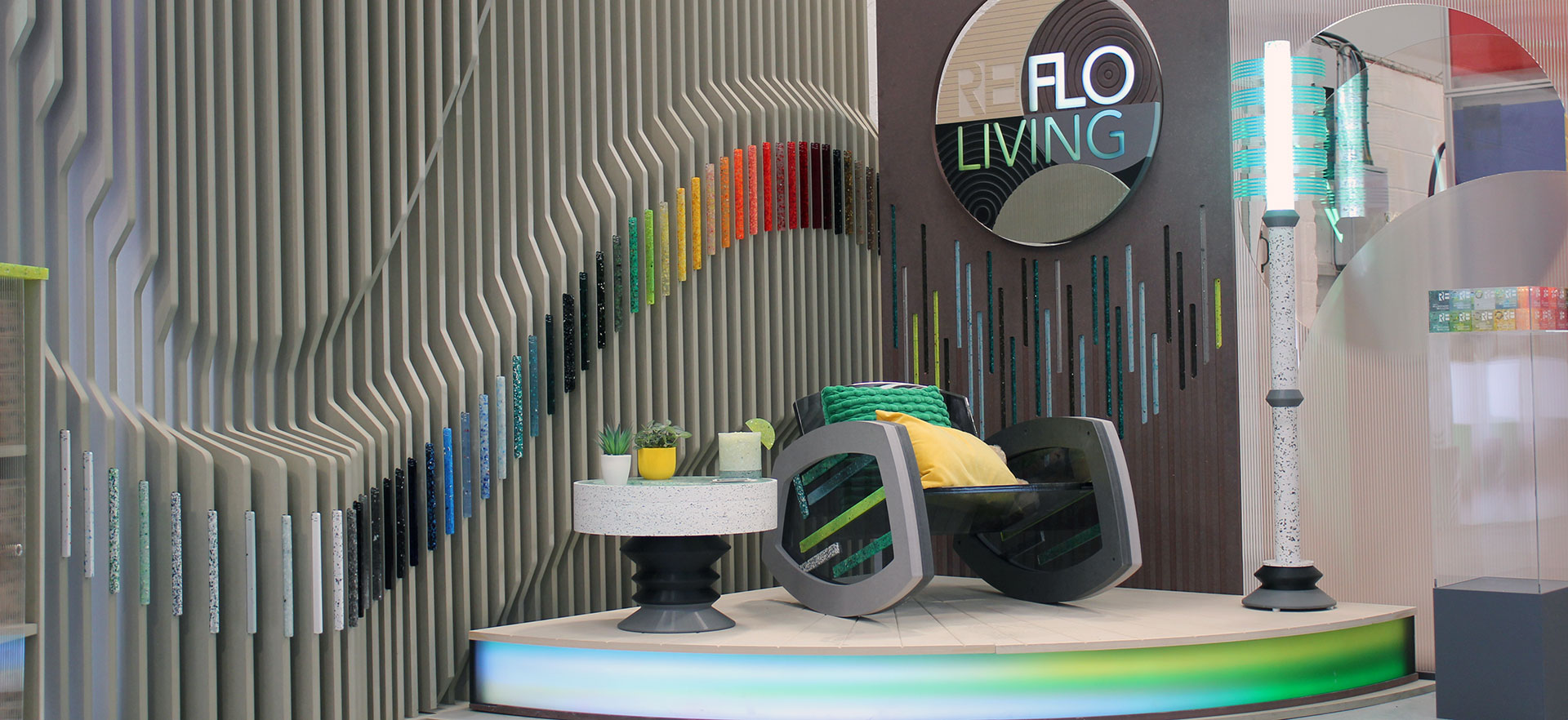 FLO-LIVING-HOME-SLIDE-1